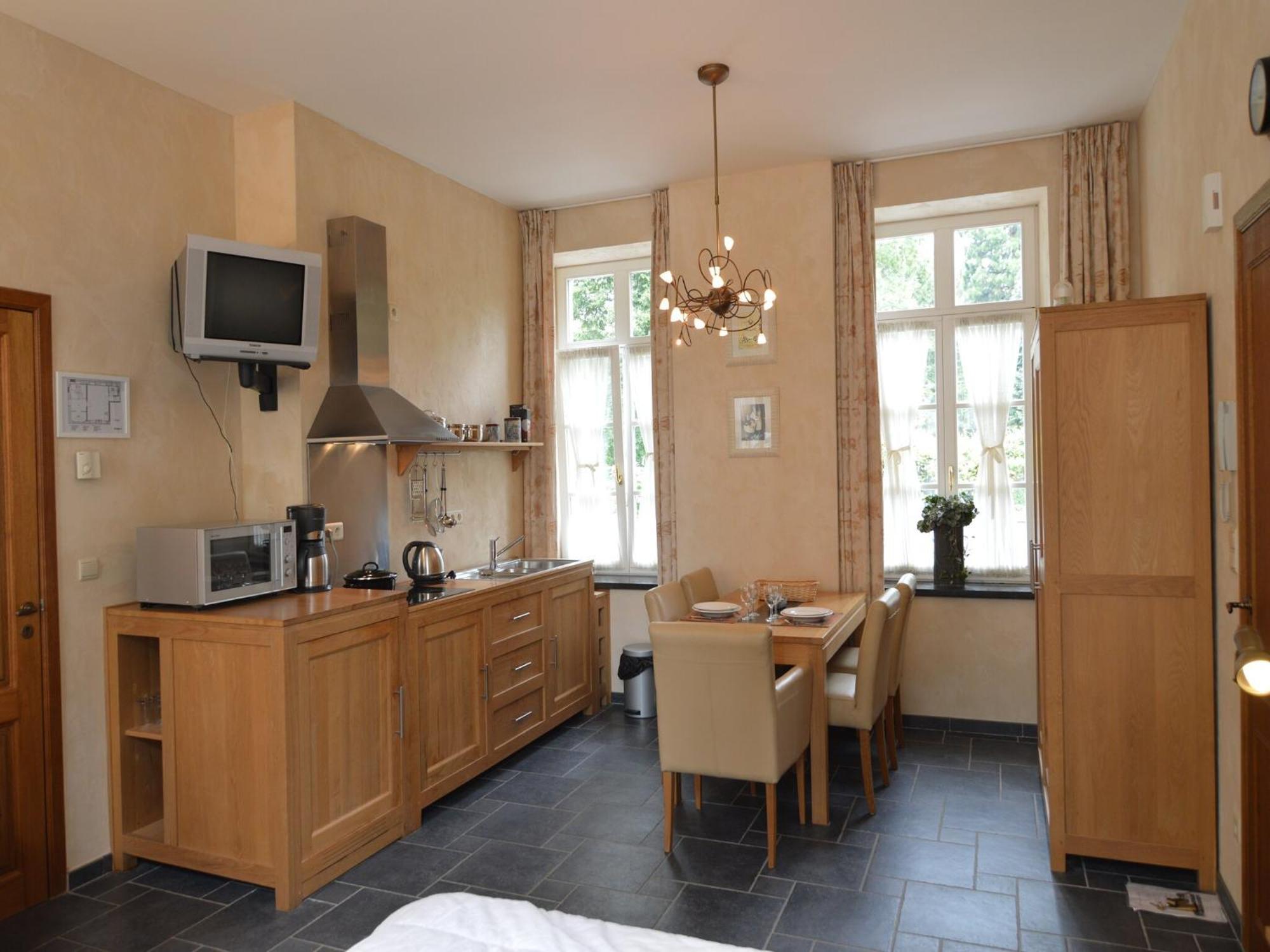 Stationed Between Spa And Liege Apartment In אייבלי מראה חיצוני תמונה